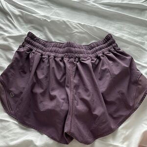Lulu Hotty Hot Short 2.5” Purple Size 6